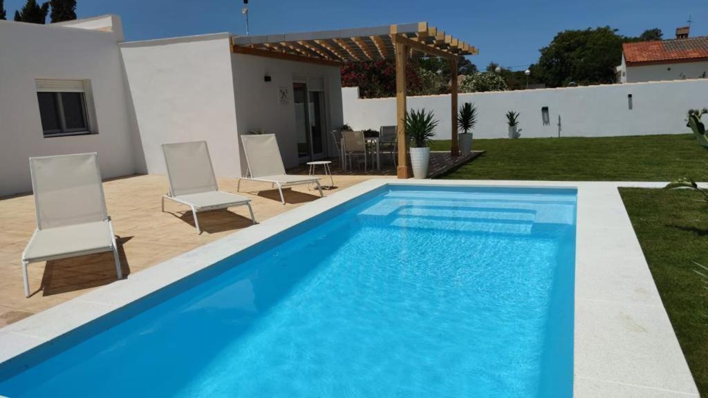 Palapa Garden Alojamientos, Piscina Privada Y Cerca Del Mar Chiclana de la Frontera Exterior foto