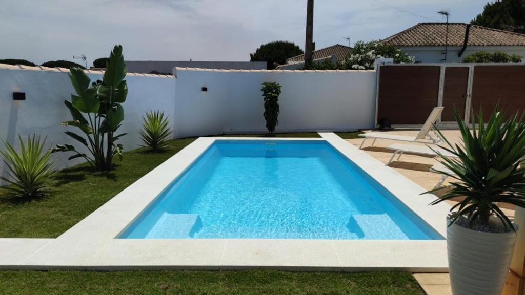 Palapa Garden Alojamientos, Piscina Privada Y Cerca Del Mar Chiclana de la Frontera Exterior foto