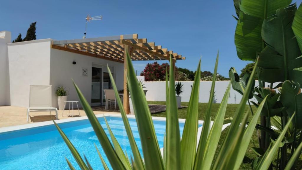 Palapa Garden Alojamientos, Piscina Privada Y Cerca Del Mar Chiclana de la Frontera Exterior foto