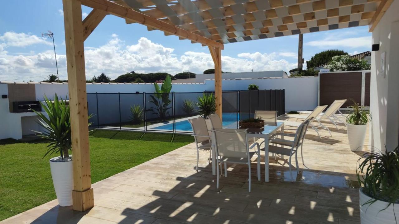 Palapa Garden Alojamientos, Piscina Privada Y Cerca Del Mar Chiclana de la Frontera Exterior foto
