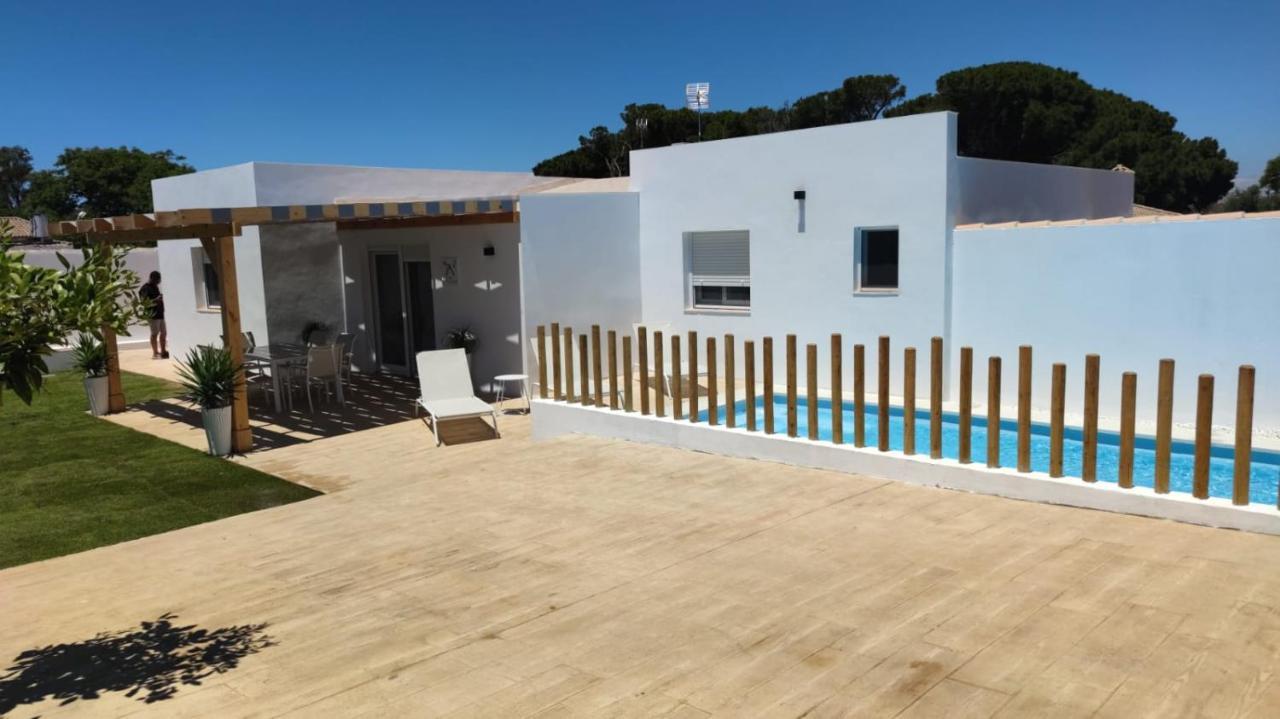 Palapa Garden Alojamientos, Piscina Privada Y Cerca Del Mar Chiclana de la Frontera Exterior foto