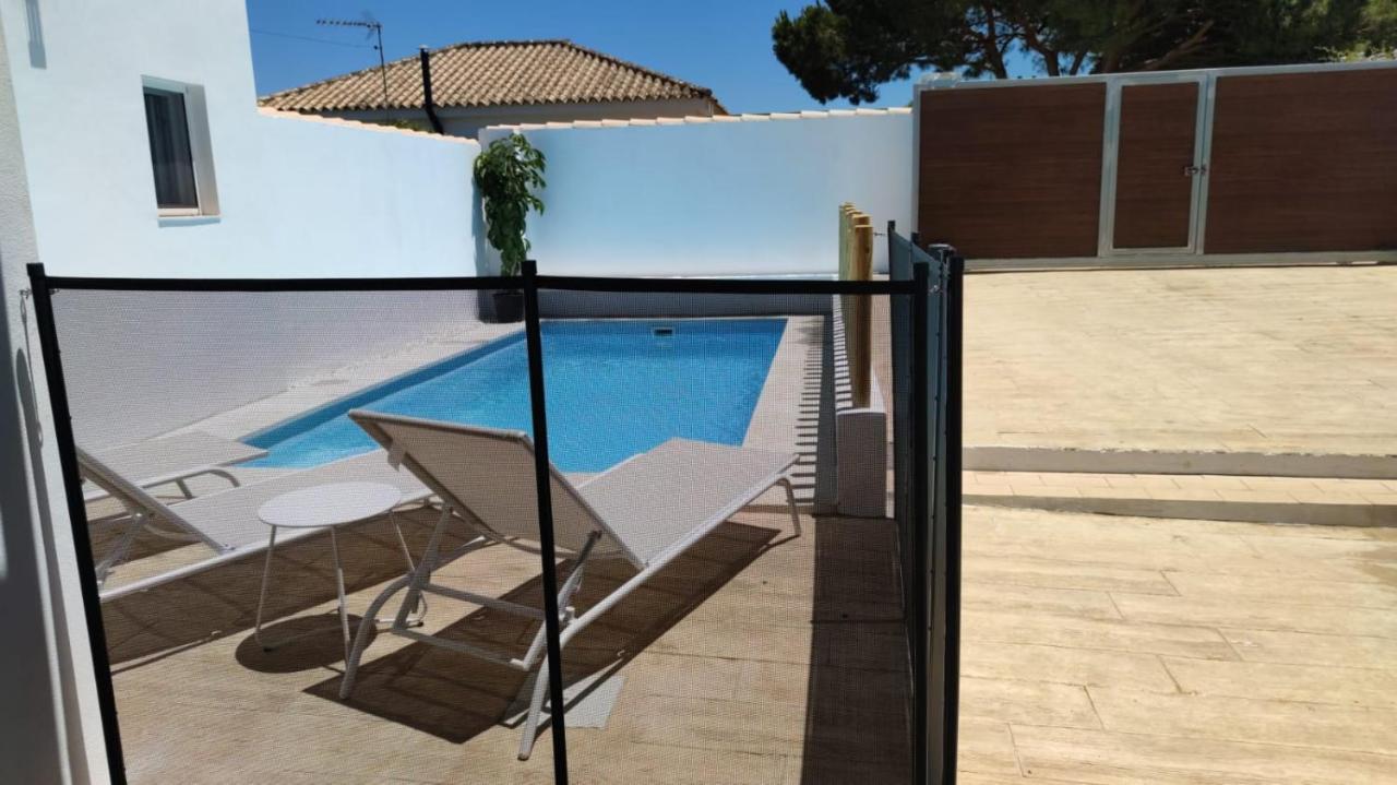 Palapa Garden Alojamientos, Piscina Privada Y Cerca Del Mar Chiclana de la Frontera Exterior foto