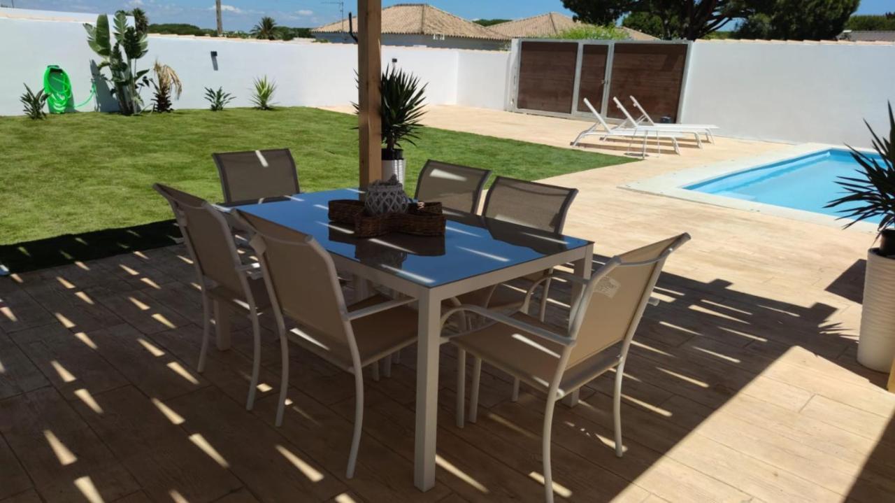 Palapa Garden Alojamientos, Piscina Privada Y Cerca Del Mar Chiclana de la Frontera Exterior foto